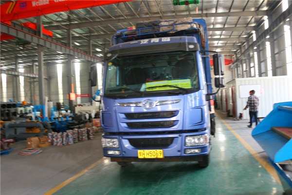 <a href=http://m.yeczp.net/tags/xishahuishouji target=_blank class=infotextkey><a href=//tags/xishahuishouji target=_blank class=infotextkey>細沙回收機</a></a>設(shè)備08.jpg