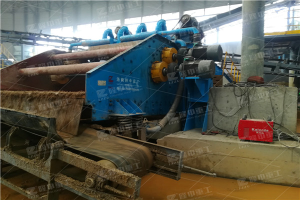 螺旋<a href=http://m.yeczp.net/tags/xishaji target=_blank class=infotextkey><a href=//tags/xishaji target=_blank class=infotextkey>洗砂機</a></a>50.jpg
