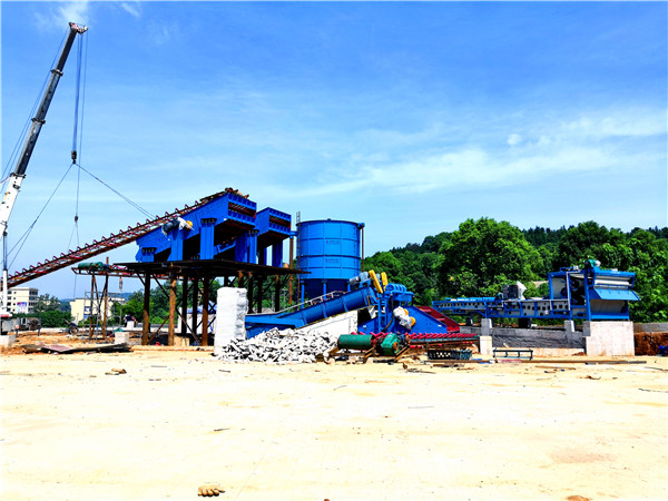 隆中洗沙機<a href=http://m.yeczp.net/tags/xishahuishouji target=_blank class=infotextkey><a href=//tags/xishahuishouji target=_blank class=infotextkey>細沙回收機</a></a>33.jpg